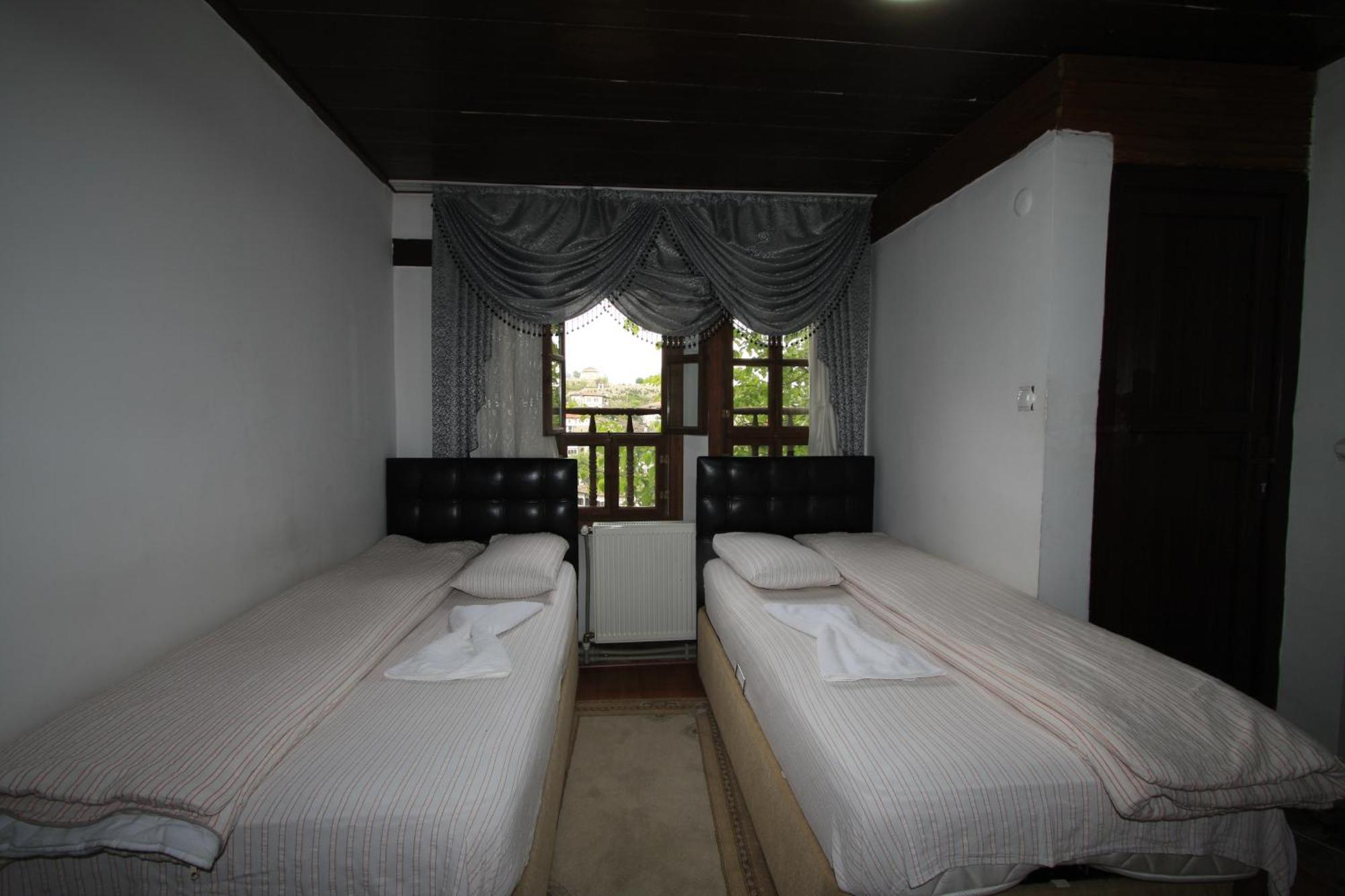 Efe Guest House Σαφράμπολη Εξωτερικό φωτογραφία