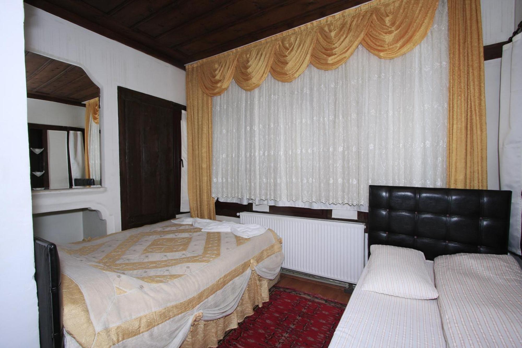 Efe Guest House Σαφράμπολη Εξωτερικό φωτογραφία